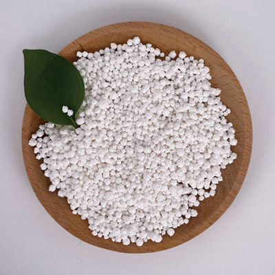 Ασβεστίου αλάτων 94% Ca$l*Cl2 ασβεστίου χλωριδίου άσπροι άσπροι κόκκοι μαργαριταριών μορίων άσπροι