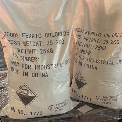 25 kg/σακούλα Χλωριούχο σίδηρο ανυδρογόνο σκόνη 98%min 26MT/20GP